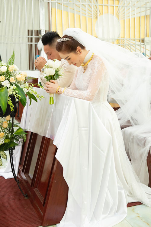 Bảo Thy lần đầu nói về chồng doanh nhân: 'Anh đối xử với tôi như một nàng công chúa'