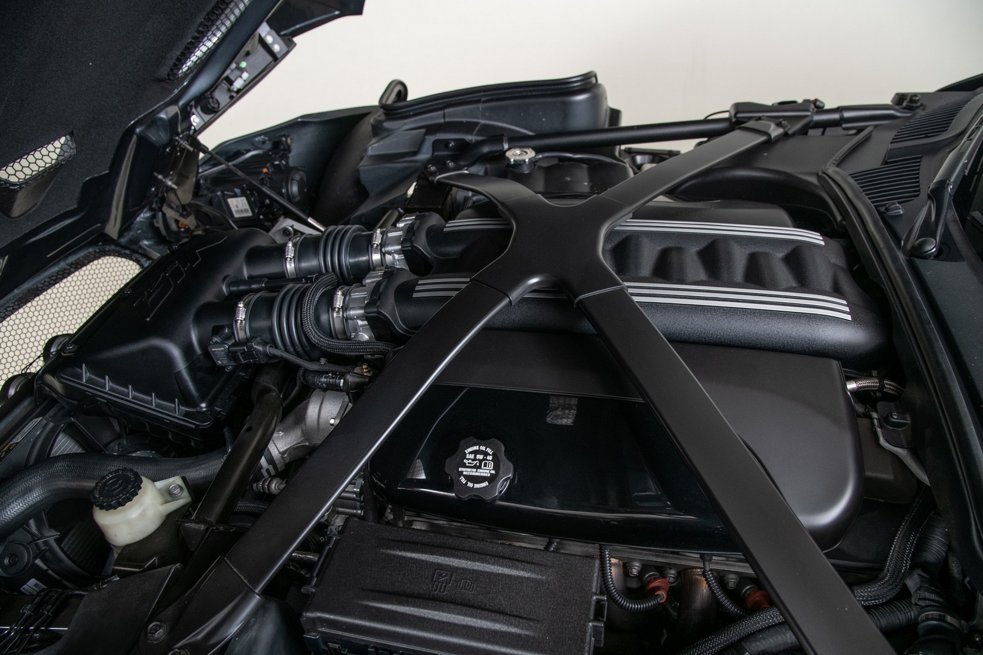 Siêu xe thể thao động cơ V10 hàng hiếm, cả thế giới chỉ có 5 chiếc