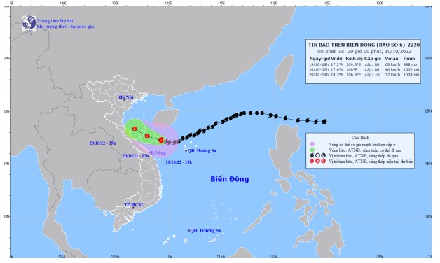 Tâm bão số 6 ở trên vùng biển Quảng Trị đến Quảng Ngãi mạnh cấp 8  - Ảnh 3.