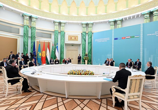 Liên minh châu Âu-Trung Á nhất trí tăng cường quan hệ đối tác - Ảnh 1.