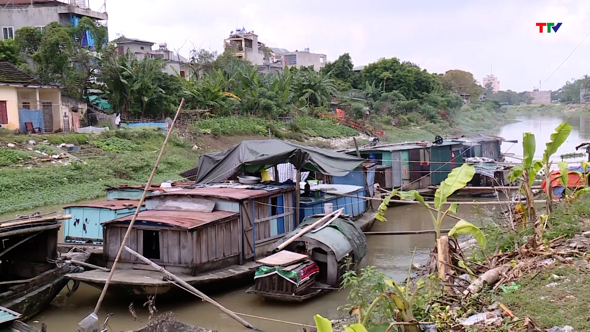 Thành phố Thanh Hóa hỗ trợ xây dựng nhà ở cho đồng bào nghèo sinh sống trên sông - Ảnh 2.