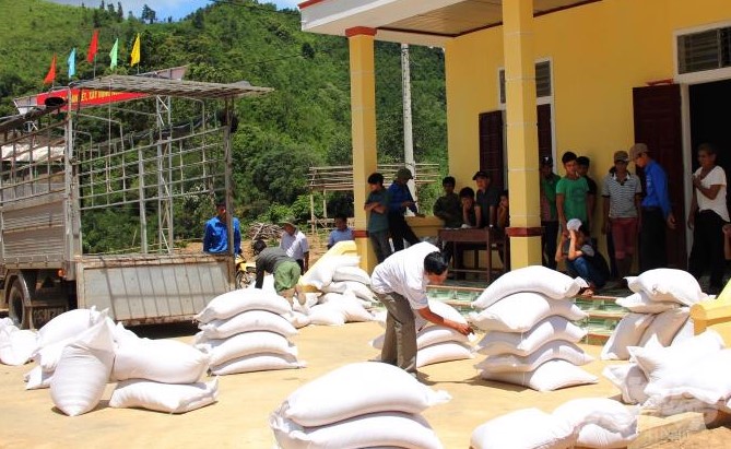 Đã xuất cấp hơn 36.000 tấn gạo cho các địa phương - Ảnh 1.