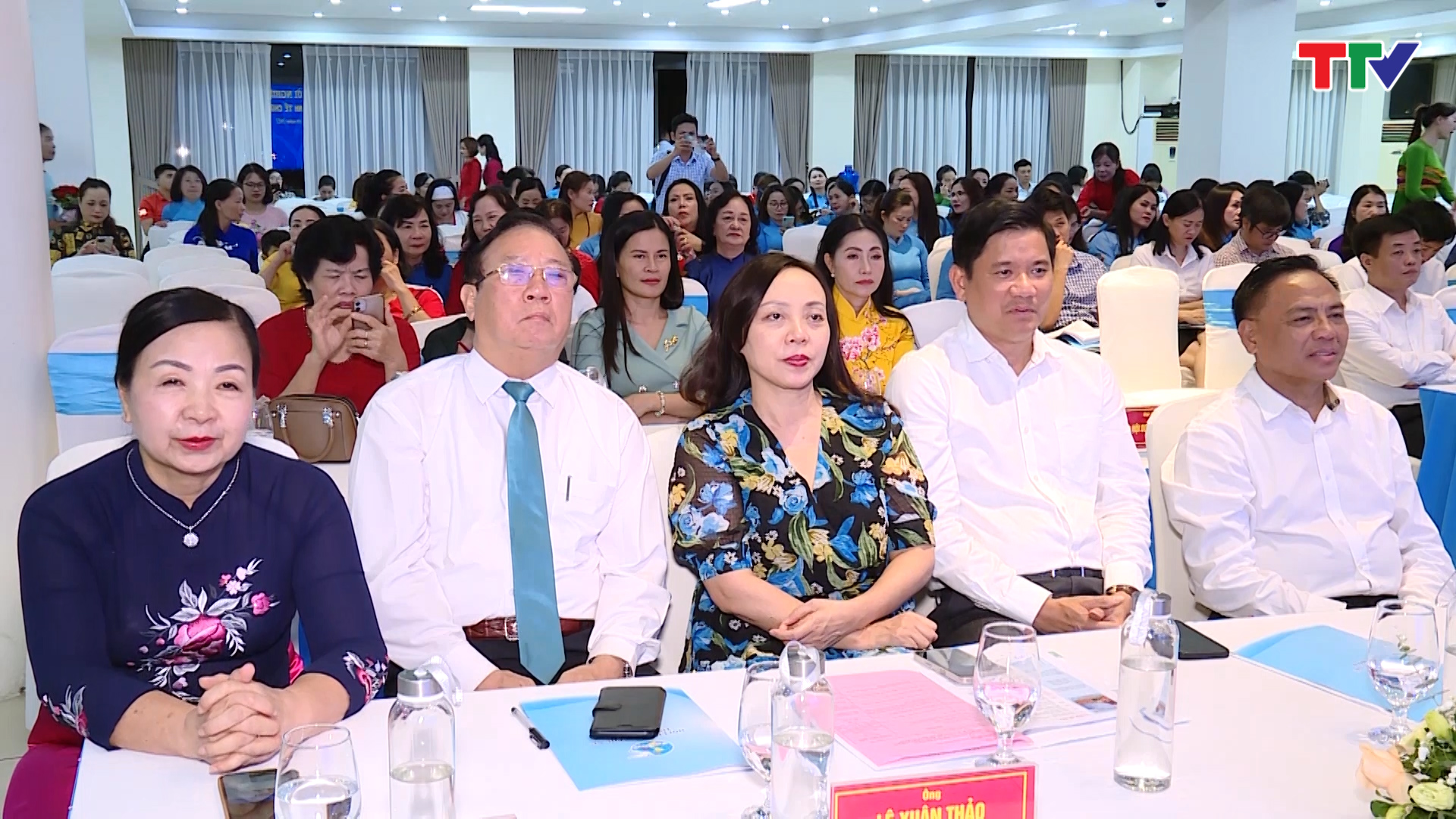Khai mạc Ngày phụ nữ sáng tạo - Khởi nghiệp năm 2022 - Ảnh 2. Khai mạc Ngày phụ nữ sáng tạo - Khởi nghiệp năm 2022 - Ảnh 2.