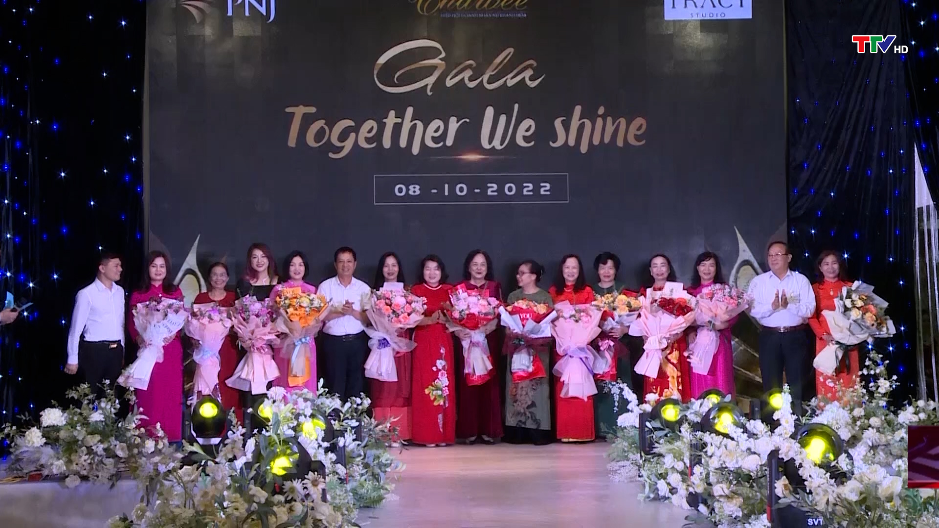 Đêm Gala “Together We shine - Cùng nhau tỏa sáng” - Ảnh 2.