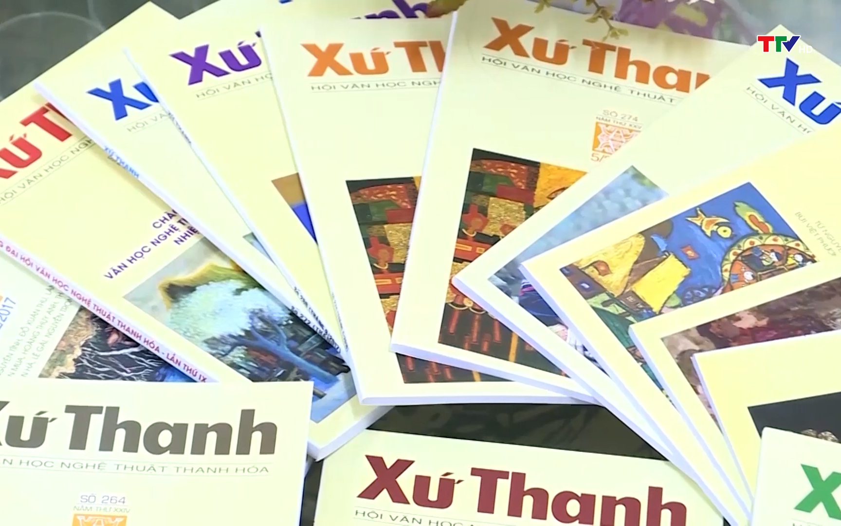 Kết nối t&igrave;nh y&ecirc;u văn chương nghệ thuật