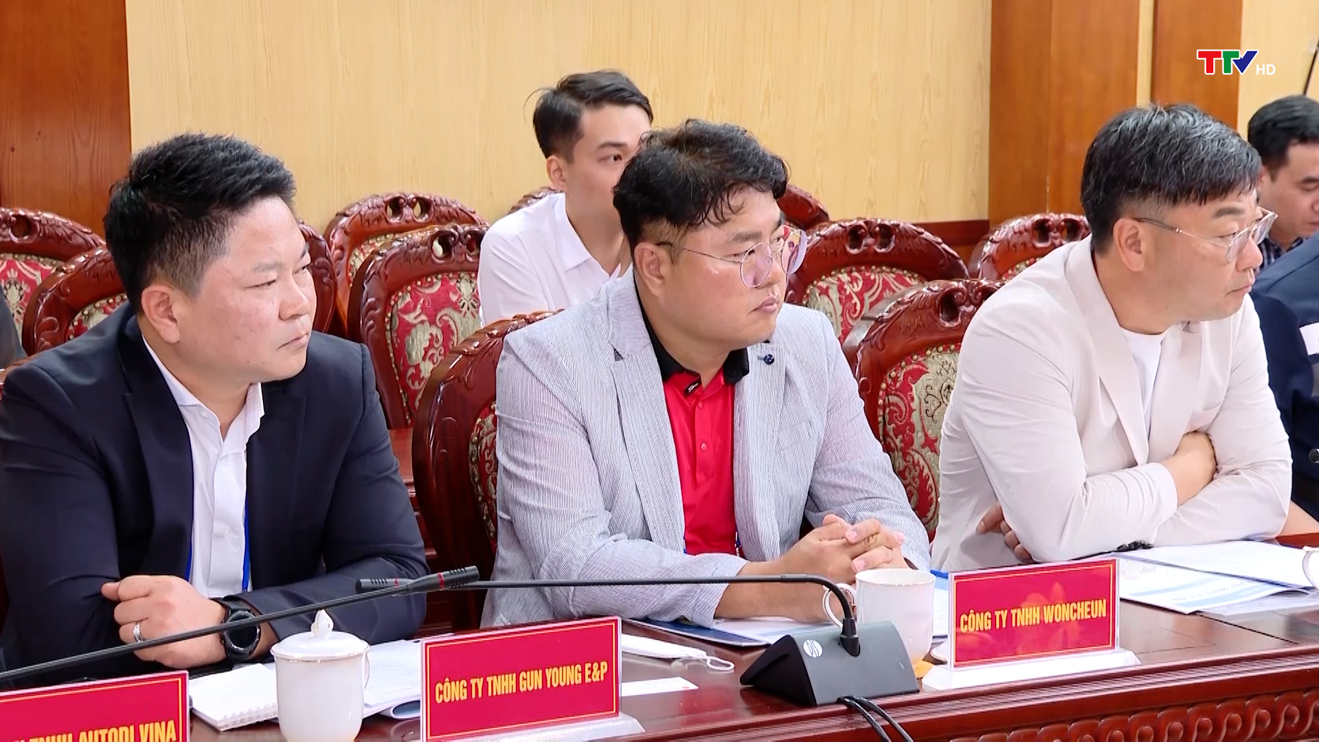 Phó Chủ tịch Thường trực UBND tỉnh Nguyễn Văn Thi tiếp đoàn công tác của Hàn Quốc - Ảnh 3.