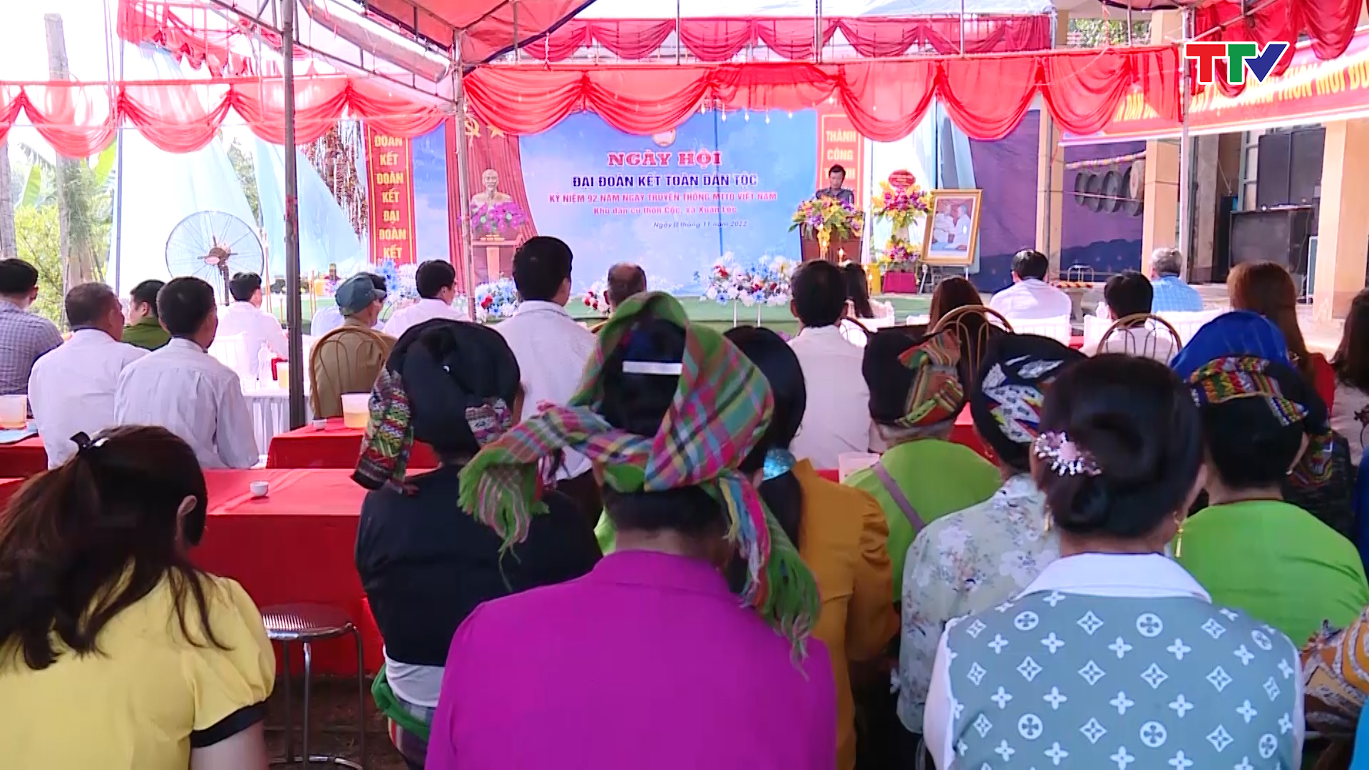 Phó Chủ tịch HĐND tỉnh Nguyễn Quang Hải dự Ngày hội Đại đoàn kết toàn dân tộc tại thôn Cộc - Ảnh 2.