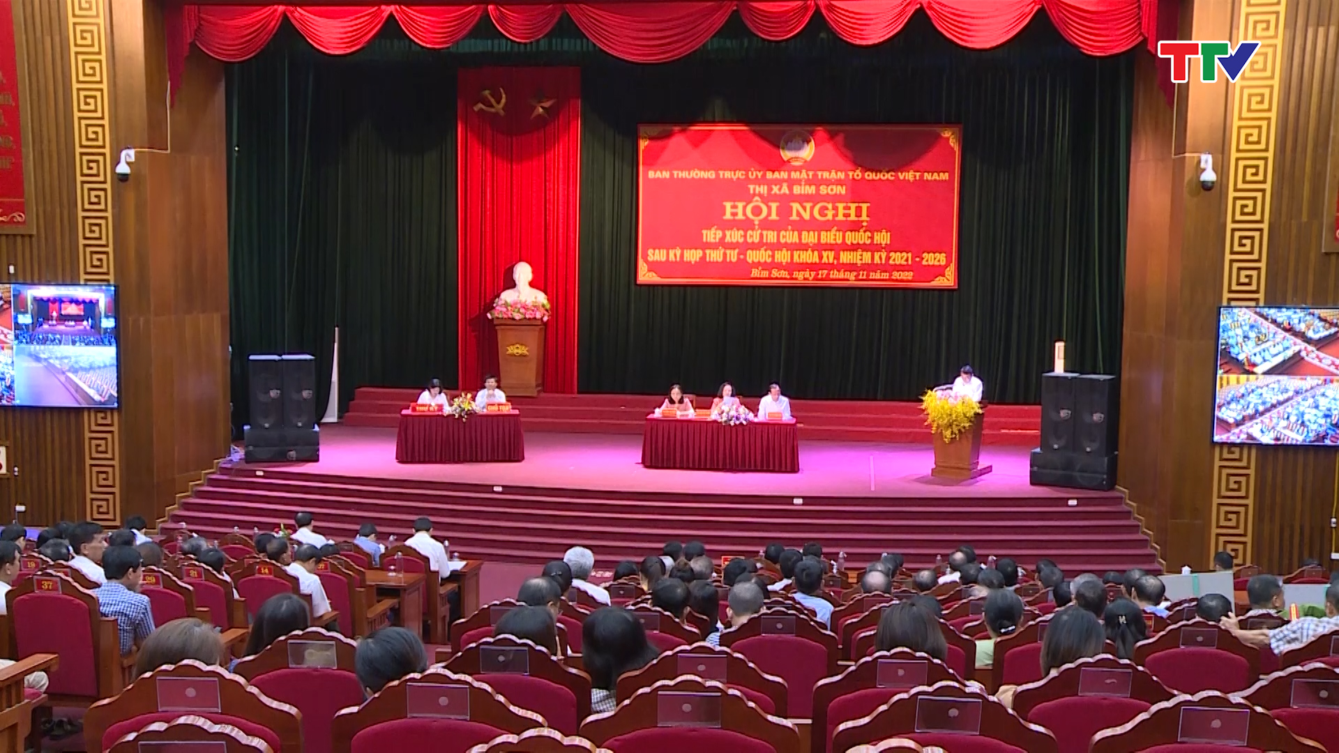 Đoàn Đại biểu Quốc hội tỉnh Thanh Hóa tiếp xúc cử tri tại Thị xã Bỉm Sơn và huyện Thạch Thành - Ảnh 2.