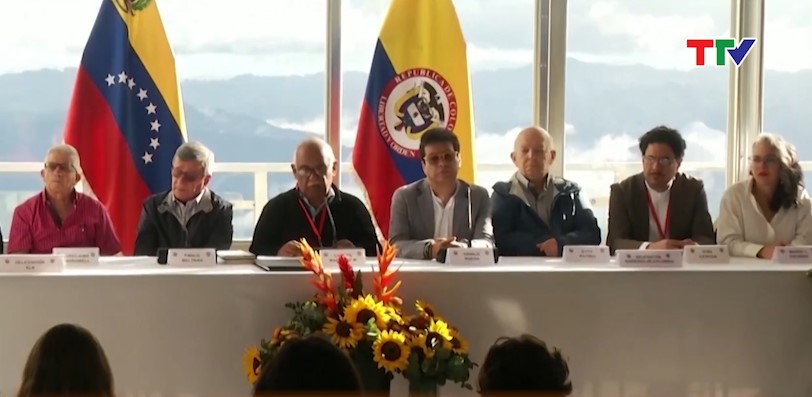 Chính phủ Colombia và ELN đề nghị Mỹ tham gia tiến trình đối thoại hòa bình - Ảnh 1.