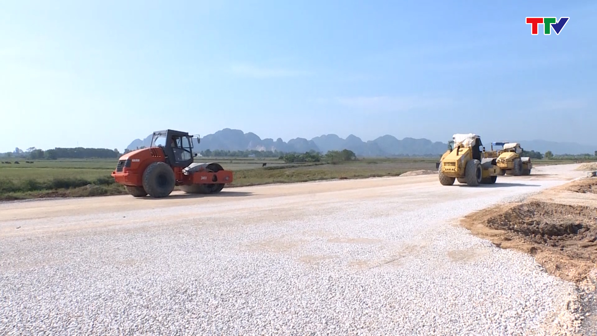 Đảm bảo tiến độ dự án đường thành phố Thanh Hóa đi cảng hàng không Thọ Xuân - Ảnh 3.