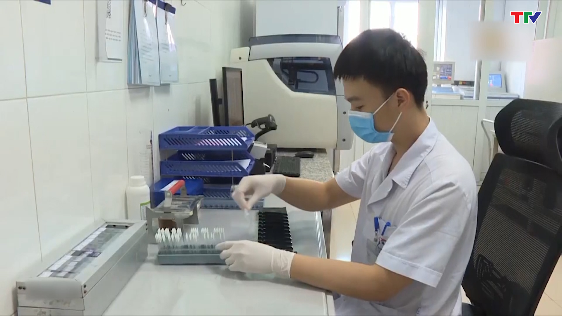 Tỷ lệ bệnh nhân ung thư Việt Nam được chữa khỏi đã tăng lên đáng kể - Ảnh 2.