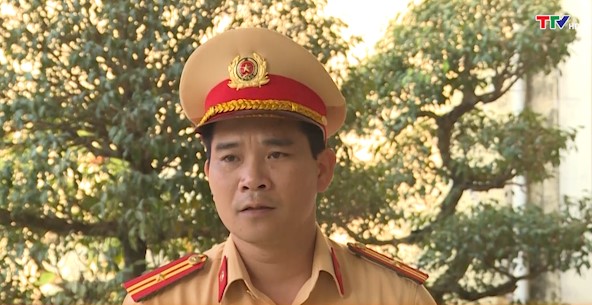 Công an huyện Triệu Sơn xử lý tình trạng học sinh vi phạm pháp luật về an toàn giao thông - Ảnh 4.