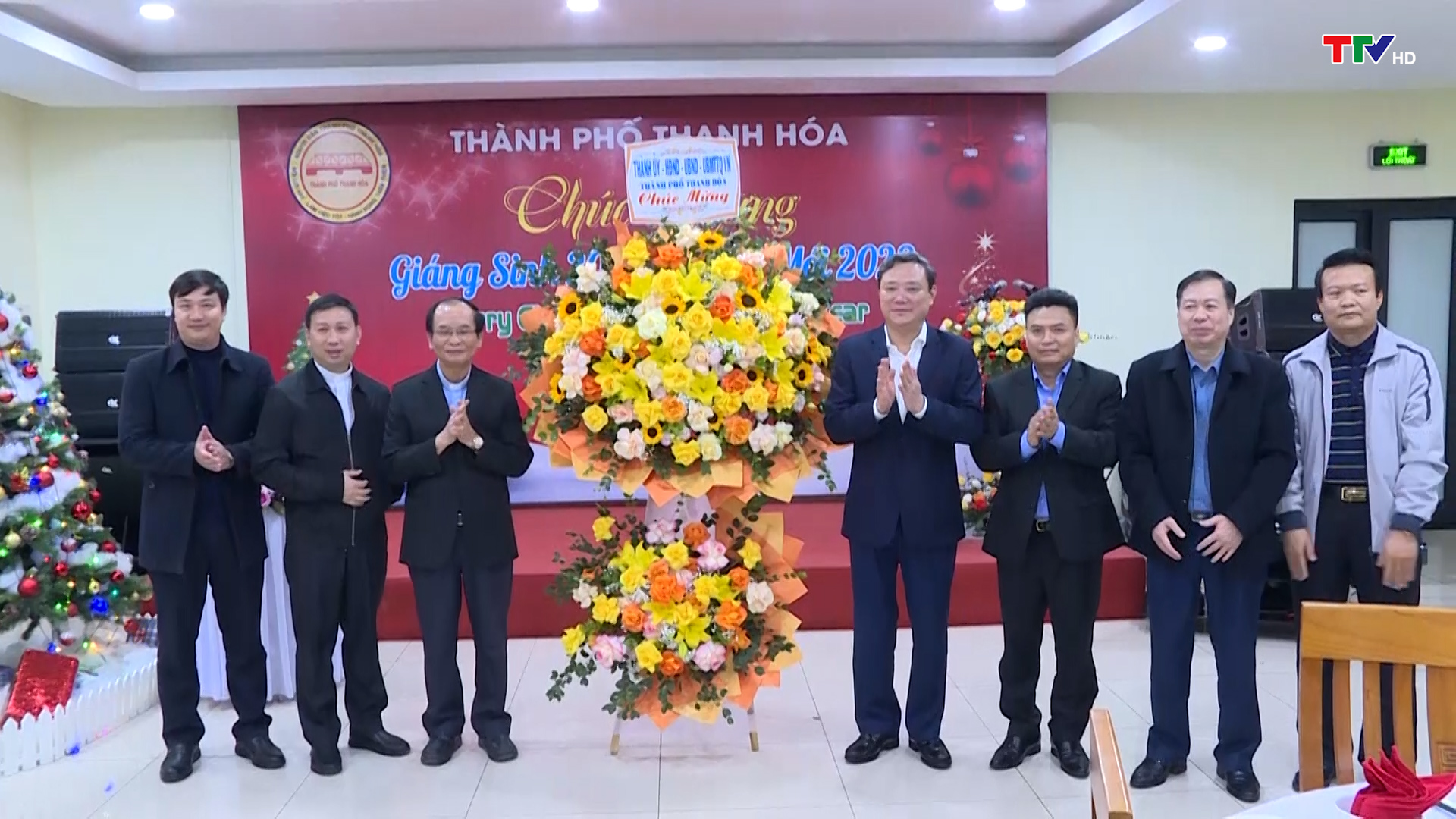 Thành phố Thanh Hóa gặp mặt các chức sắc công giáo nhân dịp lễ Thiên chúa Giáng sinh năm 2022 - Ảnh 3.