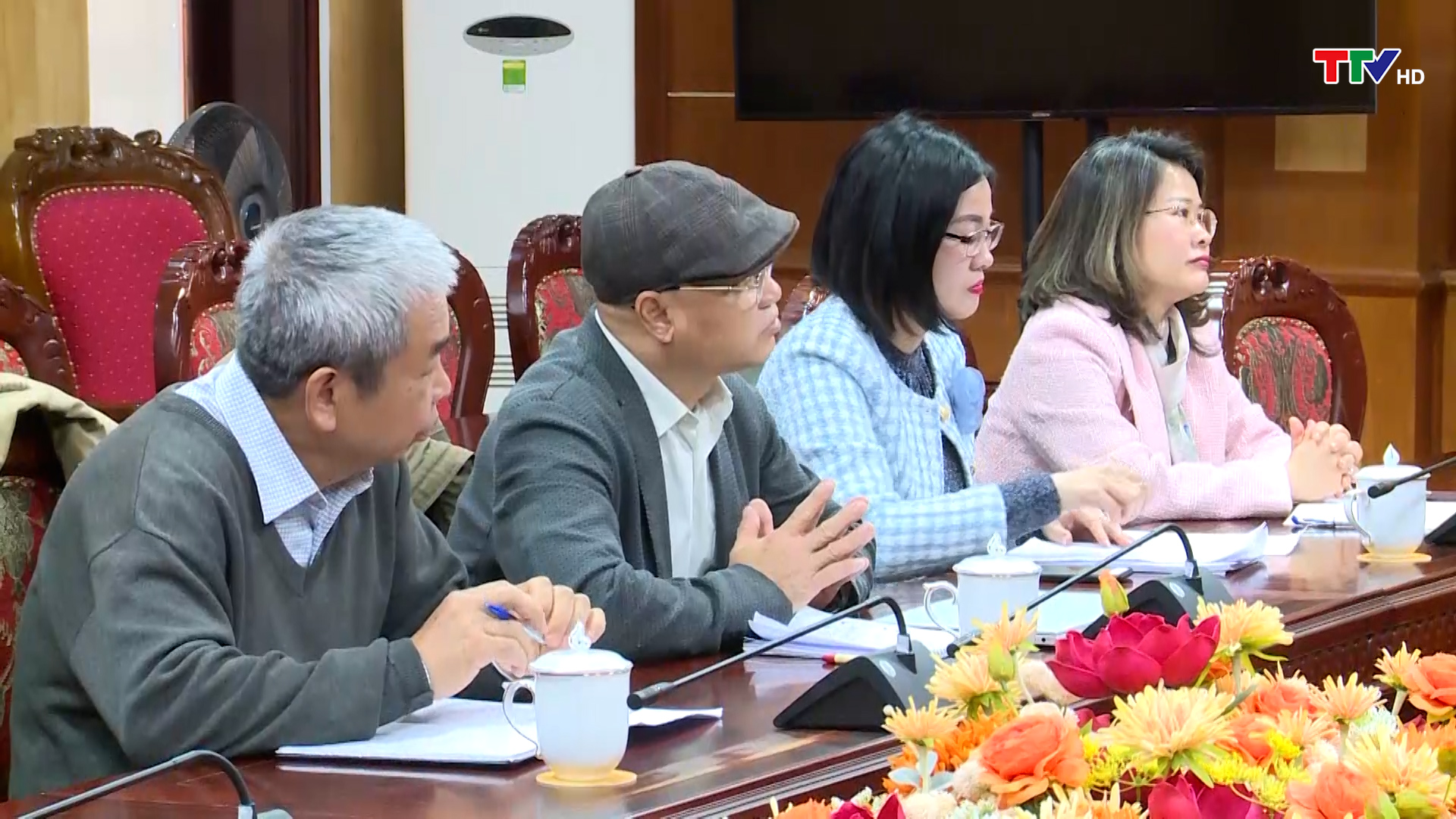 Phó Chủ tịch UBND tỉnh Lê Đức Giang làm việc với Đoàn thiết kế dự án IFAD - Ảnh 4.