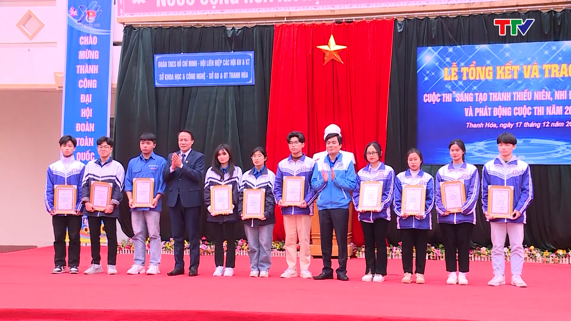 Trao giải Cuộc thi sáng tạo dành cho thanh thiếu niên, nhi đồng, tỉnh Thanh Hóa - Ảnh 2.