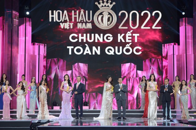 Huỳnh Thị Thanh Thủy đăng quang Hoa hậu Việt Nam 2022  - Ảnh 14.