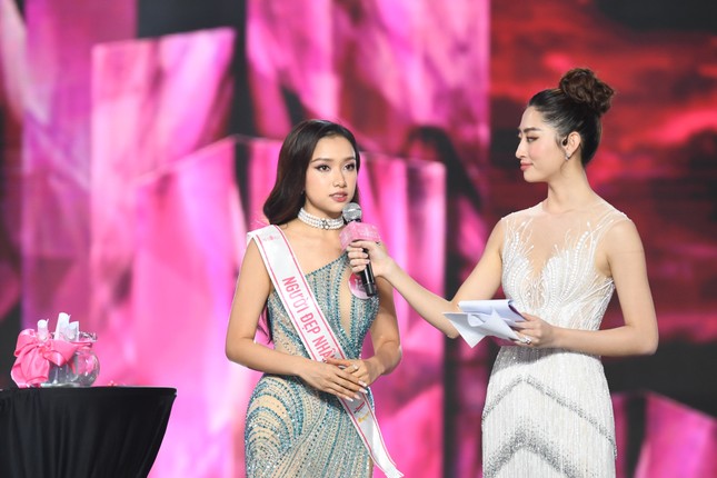 Huỳnh Thị Thanh Thủy đăng quang Hoa hậu Việt Nam 2022  - Ảnh 29.
