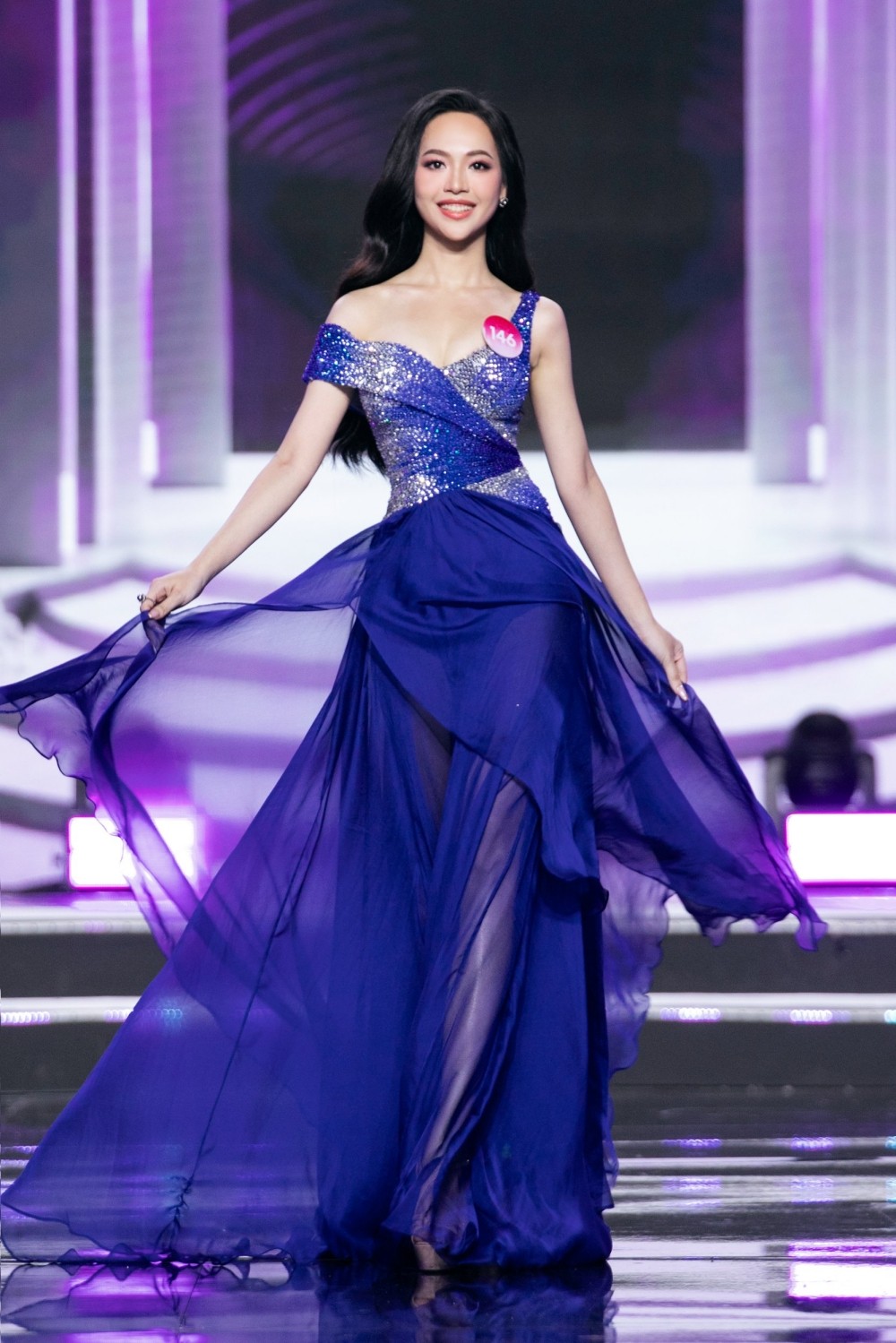 Nhan sắc và học vấn đáng ngưỡng mộ của Trịnh Thùy Linh - Á hậu 1 Hoa hậu Việt Nam 2022  - Ảnh 8.