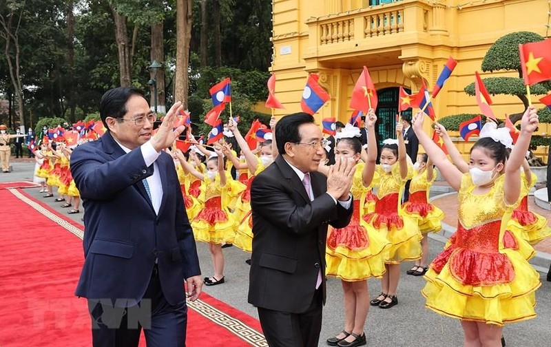 Tình hữu nghị vĩ đại, đoàn kết đặc biệt Việt Nam- Lào là tài sản chung vô giá của hai dân tộc - Ảnh 3.
