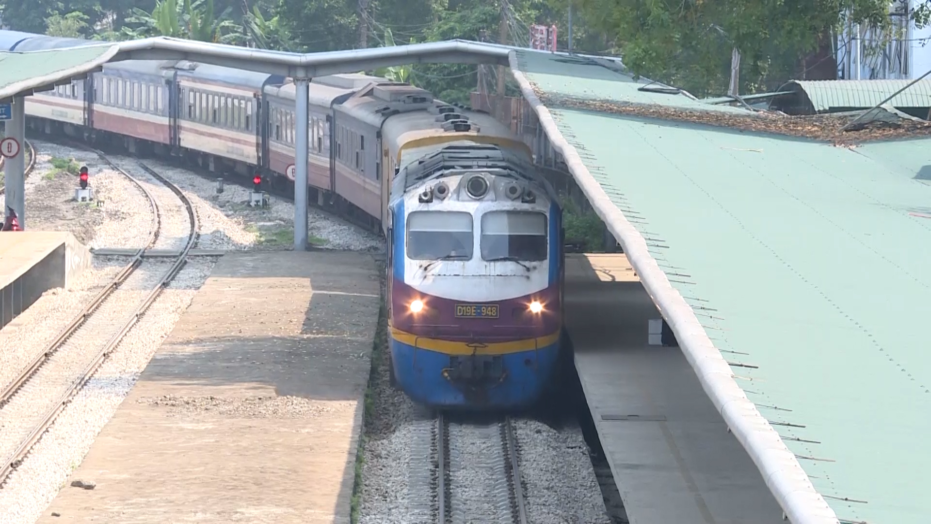 Dành hơn 800 tỷ đồng cải tạo, nâng cấp đường sắt Hà Nội – Vinh - Ảnh 1.