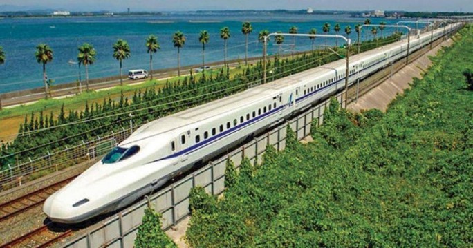 Trình Bộ Chính trị xem xét chủ trương đầu tư dự án đường sắt tốc độ cao Bắc- Nam - Ảnh 1.