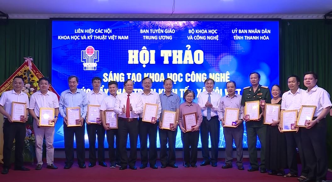 Hội thảo &quot;Sáng tạo khoa học công nghệ thúc đẩy phát triển kinh tế-xã hội Việt Nam&quot; - Ảnh 3.