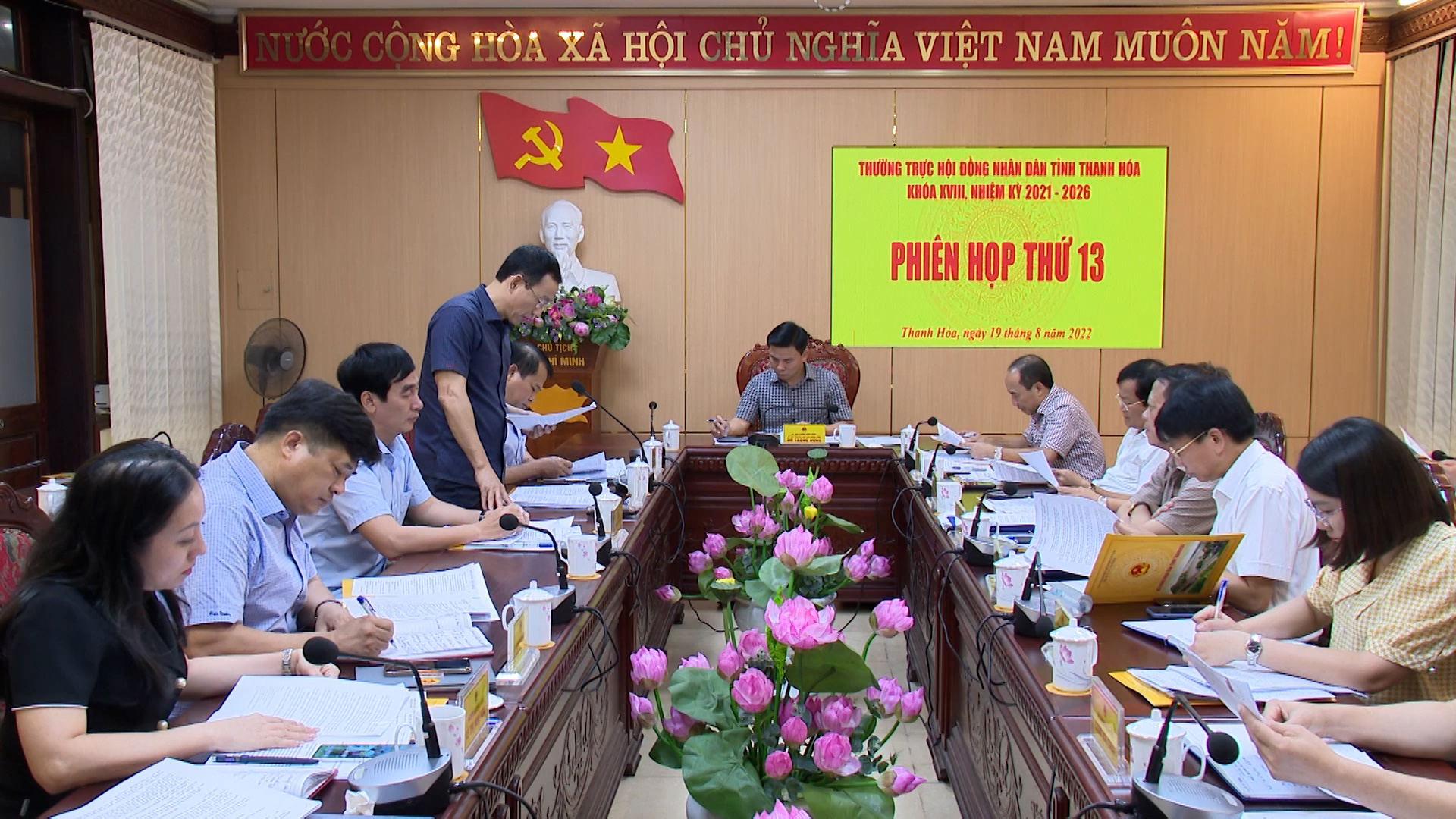 Phiên họp thứ 13 Thường trực HĐND tỉnh Thanh Hóa khóa XVIII - Ảnh 4.