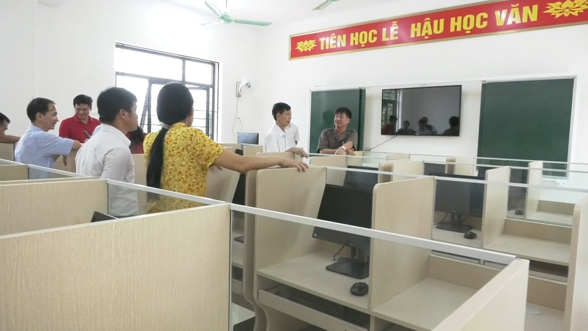 Huyện Thường Xuân chuẩn bị điều kiện cơ sở vật chất năm học mới 2022-2023 - Ảnh 3.