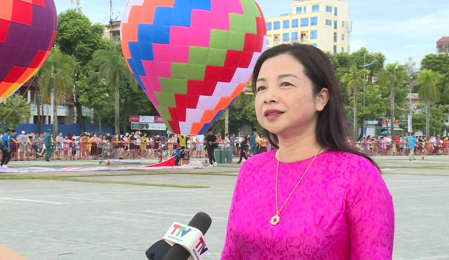 Rực rỡ Lễ hội khinh khí cầu tại thành phố Thanh Hóa - Ảnh 2.