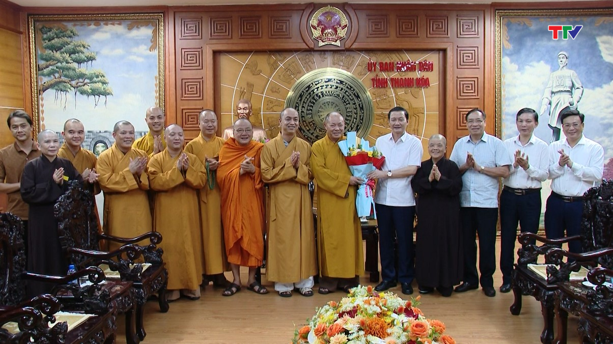 Chủ tịch UBND tỉnh tiếp xã giao Ban Trị sự Giáo hội Phật giáo tỉnh Thanh Hóa - Ảnh 3.