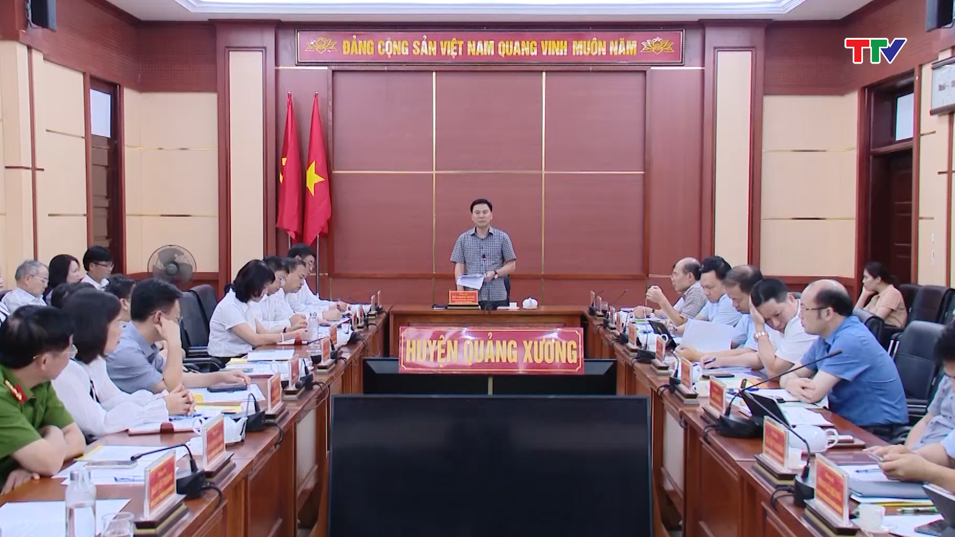 Đồng chí Bí thư Tỉnh ủy Đỗ Trọng Hưng thăm và làm việc tại huyện Quảng Xương  - Ảnh 4.
