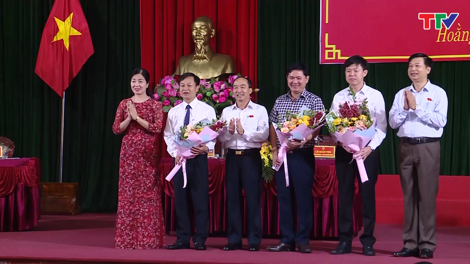 HĐND huyện Hoằng Hoá bầu bổ sung Chủ tịch UBND huyện nhiệm kỳ 2021-2026 - Ảnh 2.