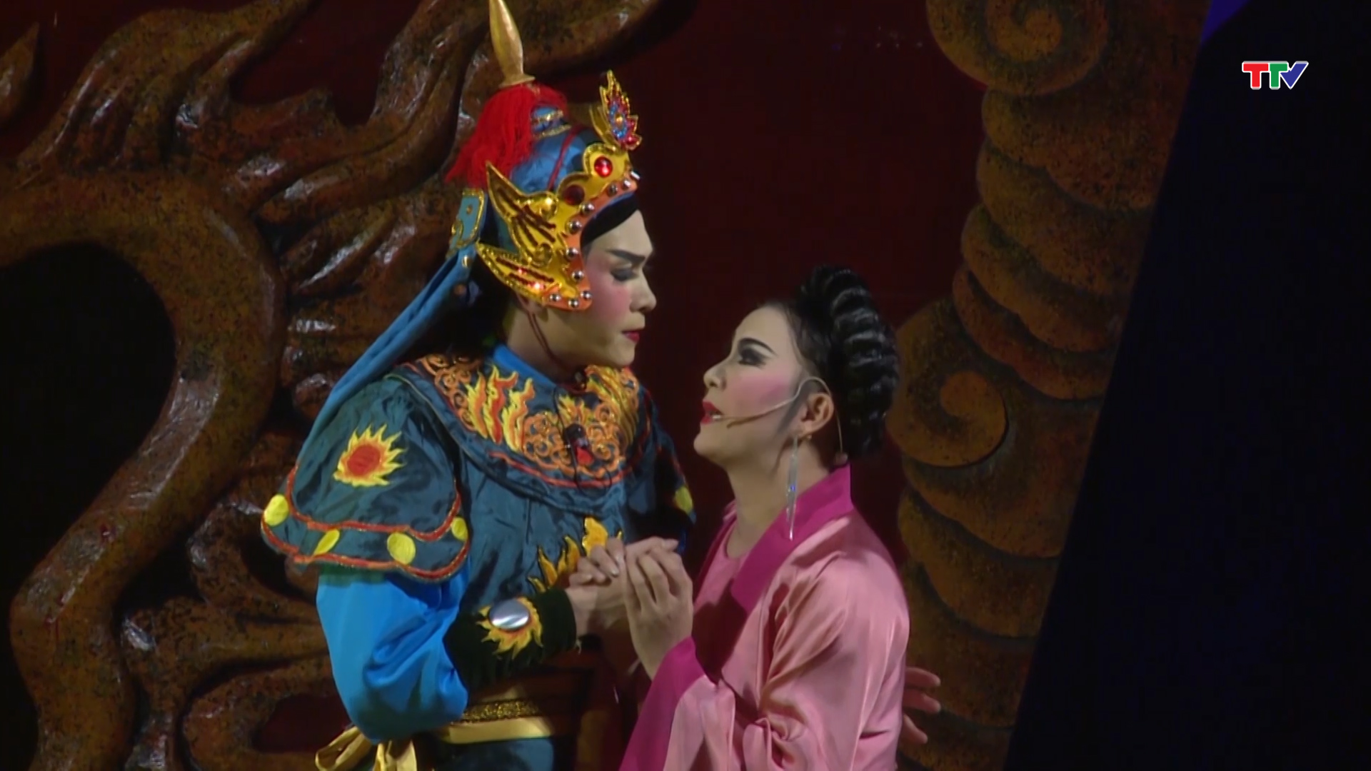 Sân khấu nghệ thuật truyền thống xứ Thanh: Mong chờ làn gió mới - Ảnh 6.