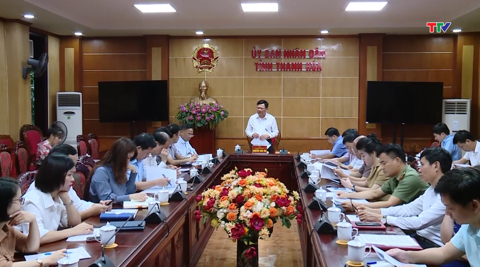 Chuẩn bị tổ chức Lễ tôn vinh doanh nhân và sản phẩm hàng hóa tiêu biểu tỉnh Thanh Hóa năm 2022 - Ảnh 2.