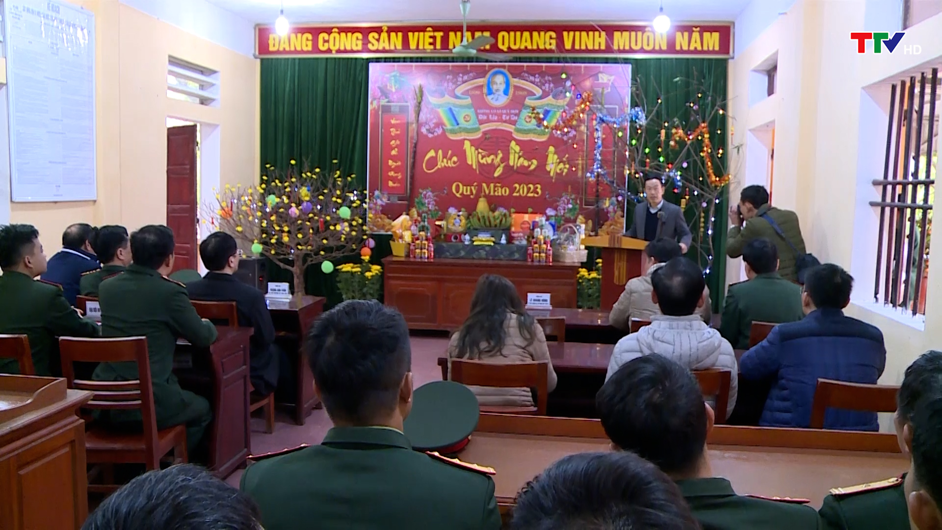 Đoàn công tác của tỉnh thăm và chúc tết tại huyện Hậu Lộc - Ảnh 3.