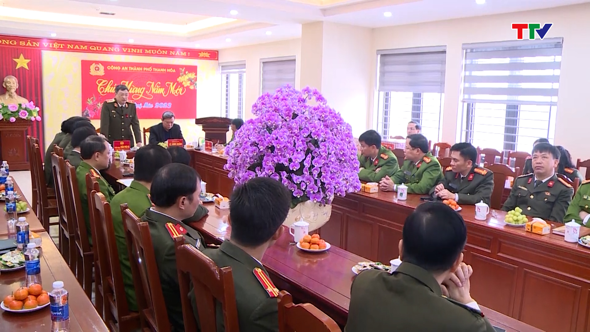 Tăng cường gần 400 cán bộ chiến sĩ Công an tỉnh giữ bình yên địa bàn thành phố Thanh Hóa - Ảnh 2.