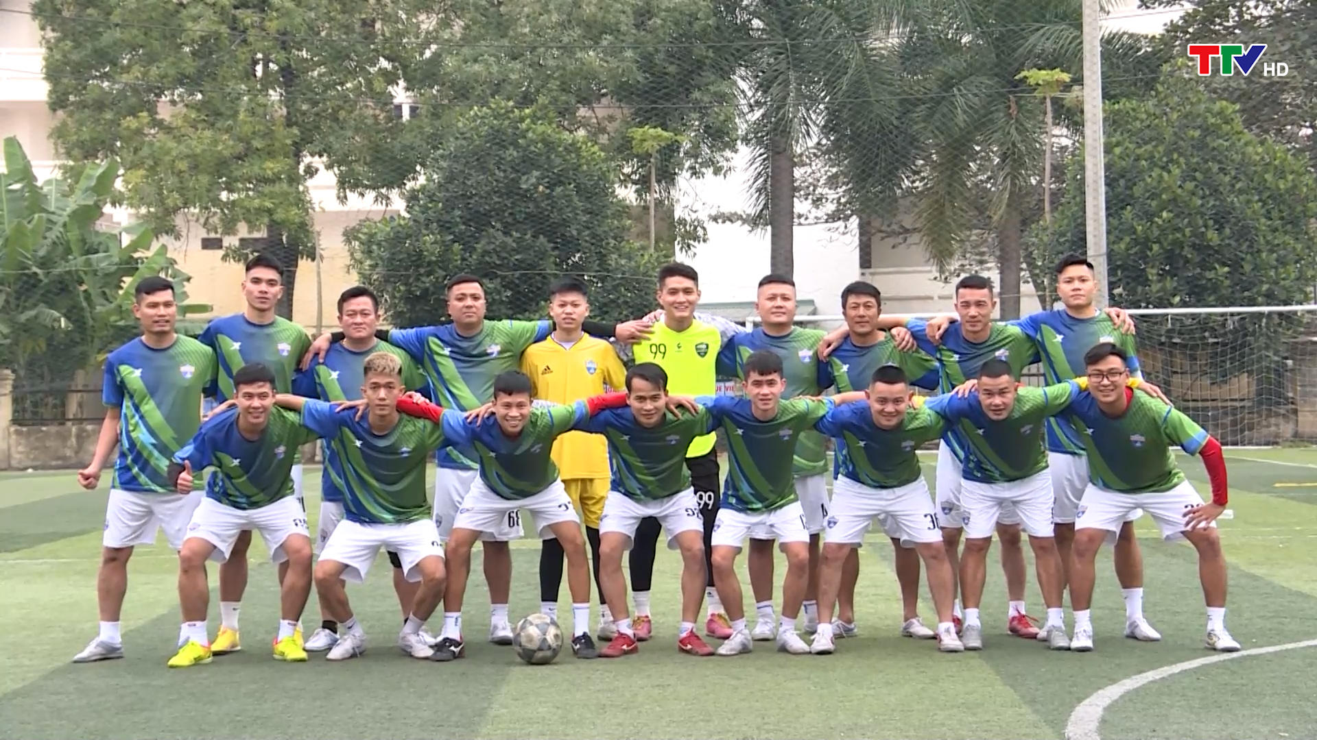 CLB bóng đá Thanh niên Sầm Sơn - mô hình bóng đá tiêu biểu của bóng đá phong trào phố biển - Ảnh 2.