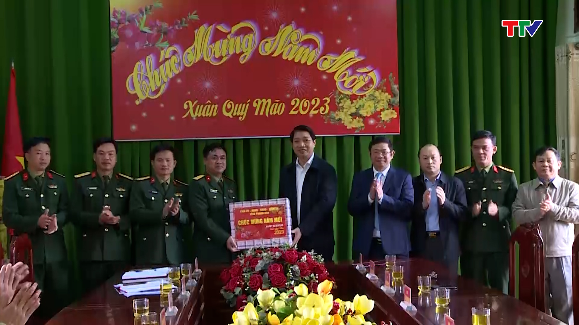 Đồng chí Lê Đức Giang kiểm tra công tác đón Tết Quý Mão 2023; thăm hỏi cán bộ chiến sỹ và Nhân dân huyện Triệu Sơn - Ảnh 2.