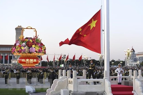 Trung Quốc kỷ niệm 74 năm ngày Quốc khánh - Ảnh 1.