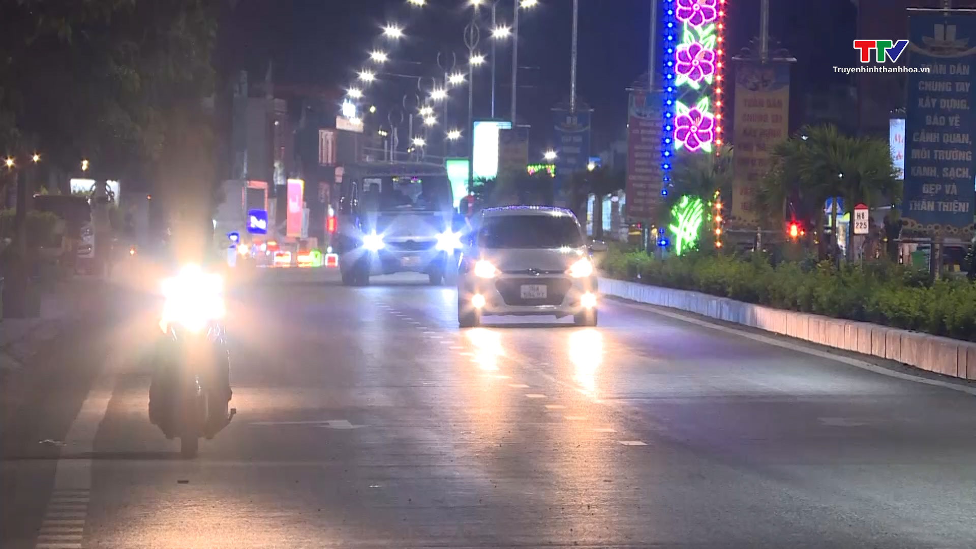 Cục Cảnh sát giao thông xử lý vi phạm nồng độ cồn trên tuyến Quốc lộ 10 đoạn qua huyện Hoằng Hoá  - Ảnh 2.
