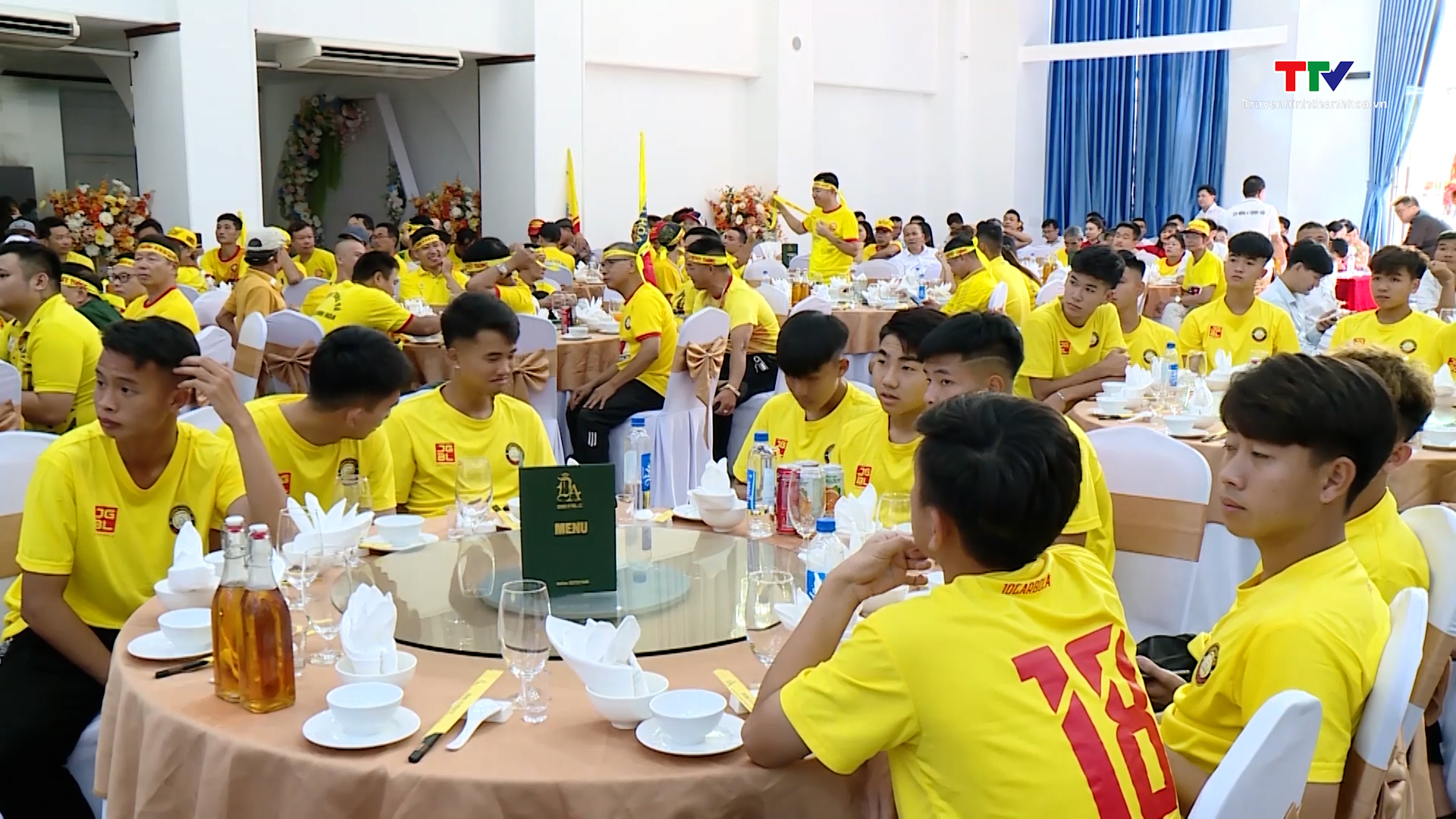 Câu lạc bộ Bóng đá Đông Á Thanh Hóa xuất quân mùa giải 2023 – 2024 - Ảnh 3.