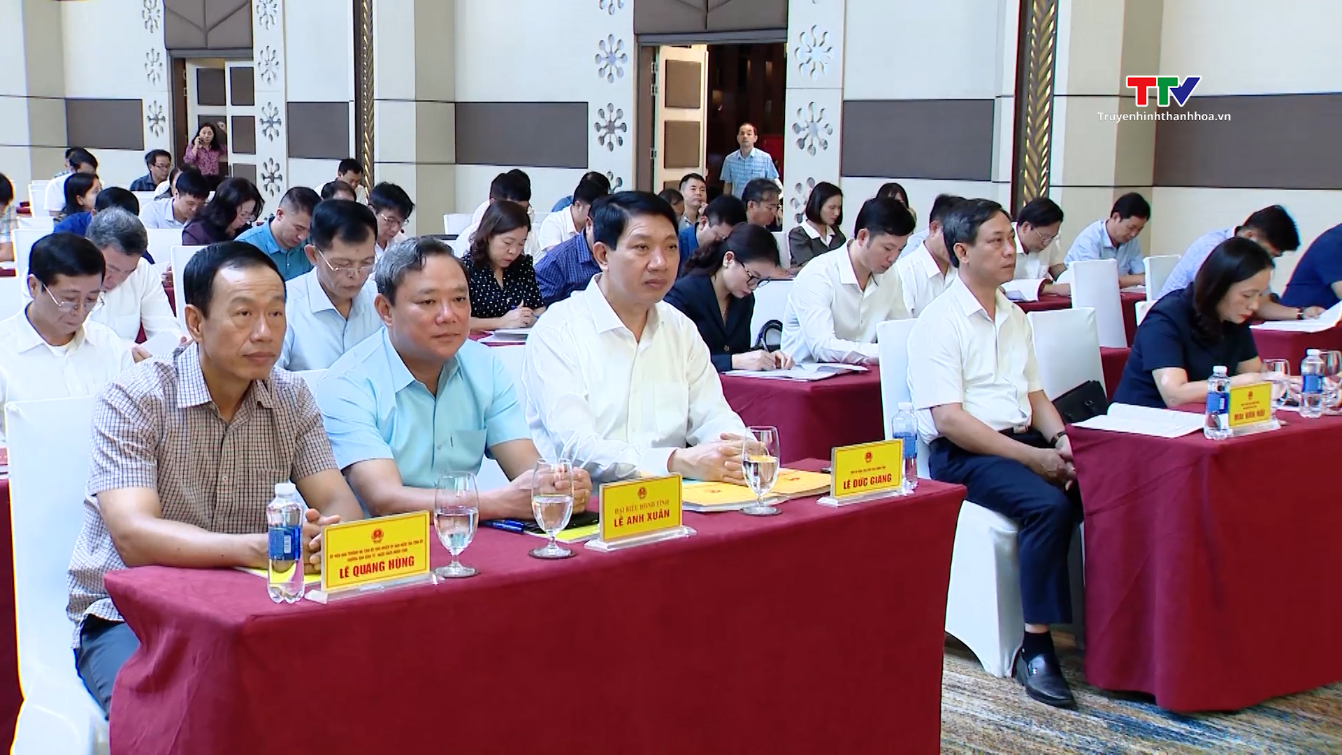 Thường trực Hội đồng nhân dân tỉnh Giao ban với Thường trực Hội đồng nhân dân các huyện, thị xã, thành phố 
 - Ảnh 2.