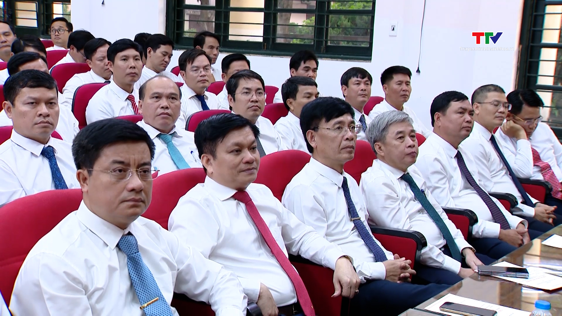 Bế giảng lớp bồi dưỡng cán bộ dự nguồn Ban Chấp hành Đảng bộ tỉnh Thanh Hóa nhiệm kỳ 2025 - 2030
 - Ảnh 4.
