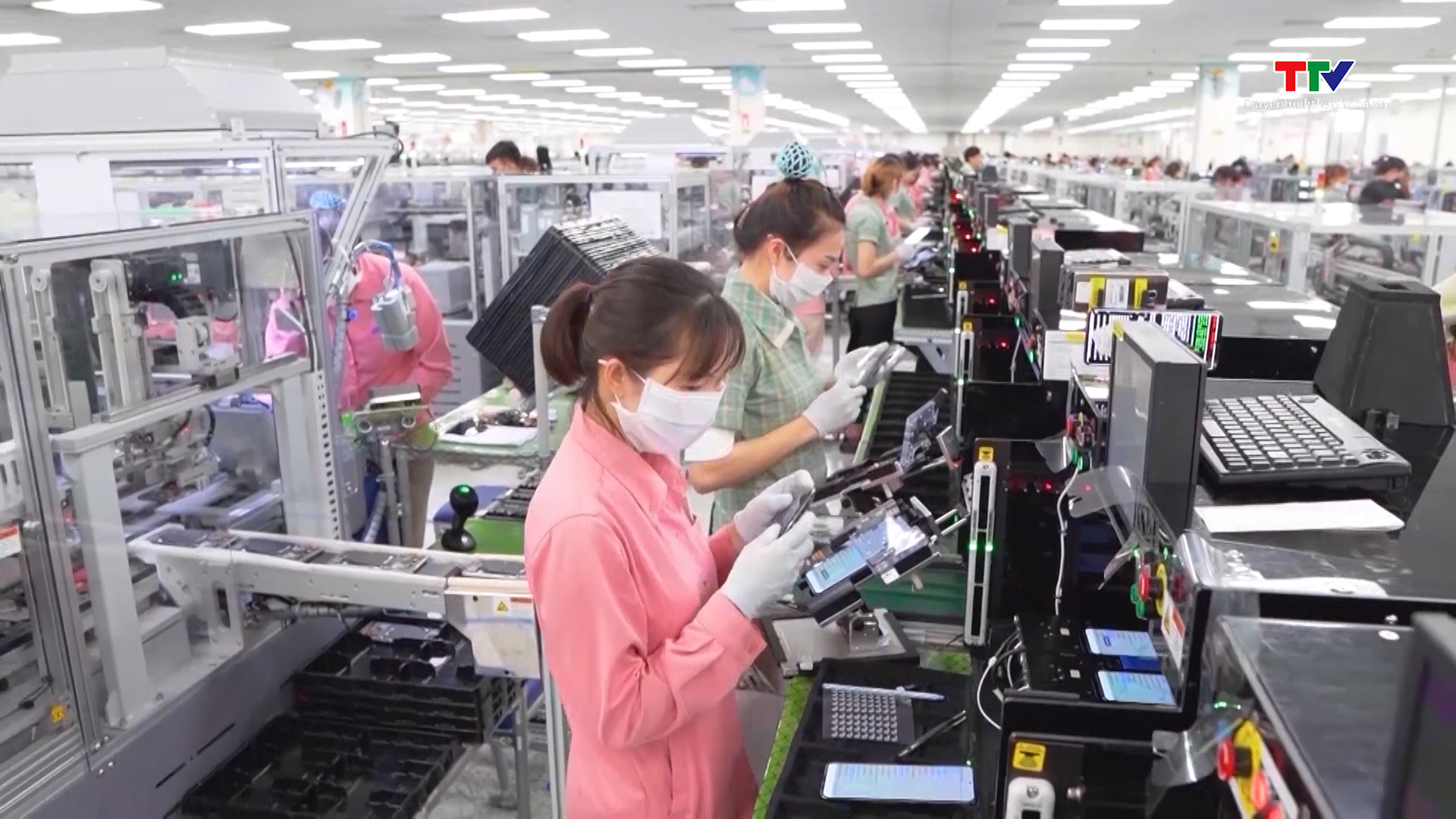 Việt Nam thu hút FDI ngành chế biến, chế tạo - Ảnh 2.