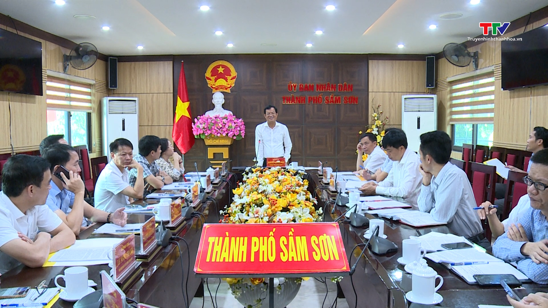Giám sát việc thực hiện Nghị quyết, Kết luận của Hội đồng Nhân dân tỉnh và Thường trực Hội đồng Nhân dân tỉnh tại thành phố Sầm Sơn - Ảnh 4.
