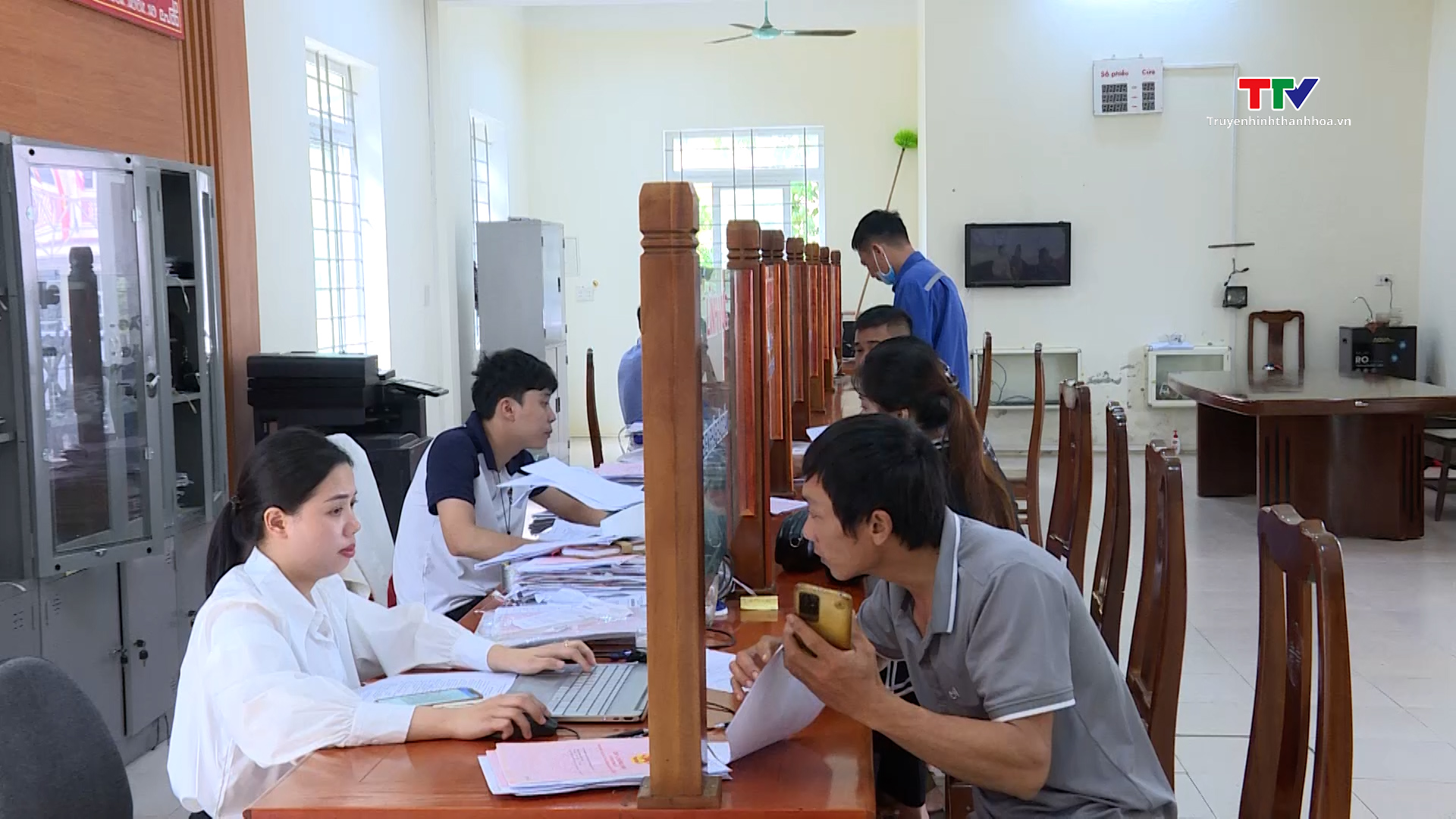 Gam màu sáng thu hút đầu tư tại Ngọc Lặc - Ảnh 4. Gam màu sáng thu hút đầu tư tại Ngọc Lặc - Ảnh 4.
