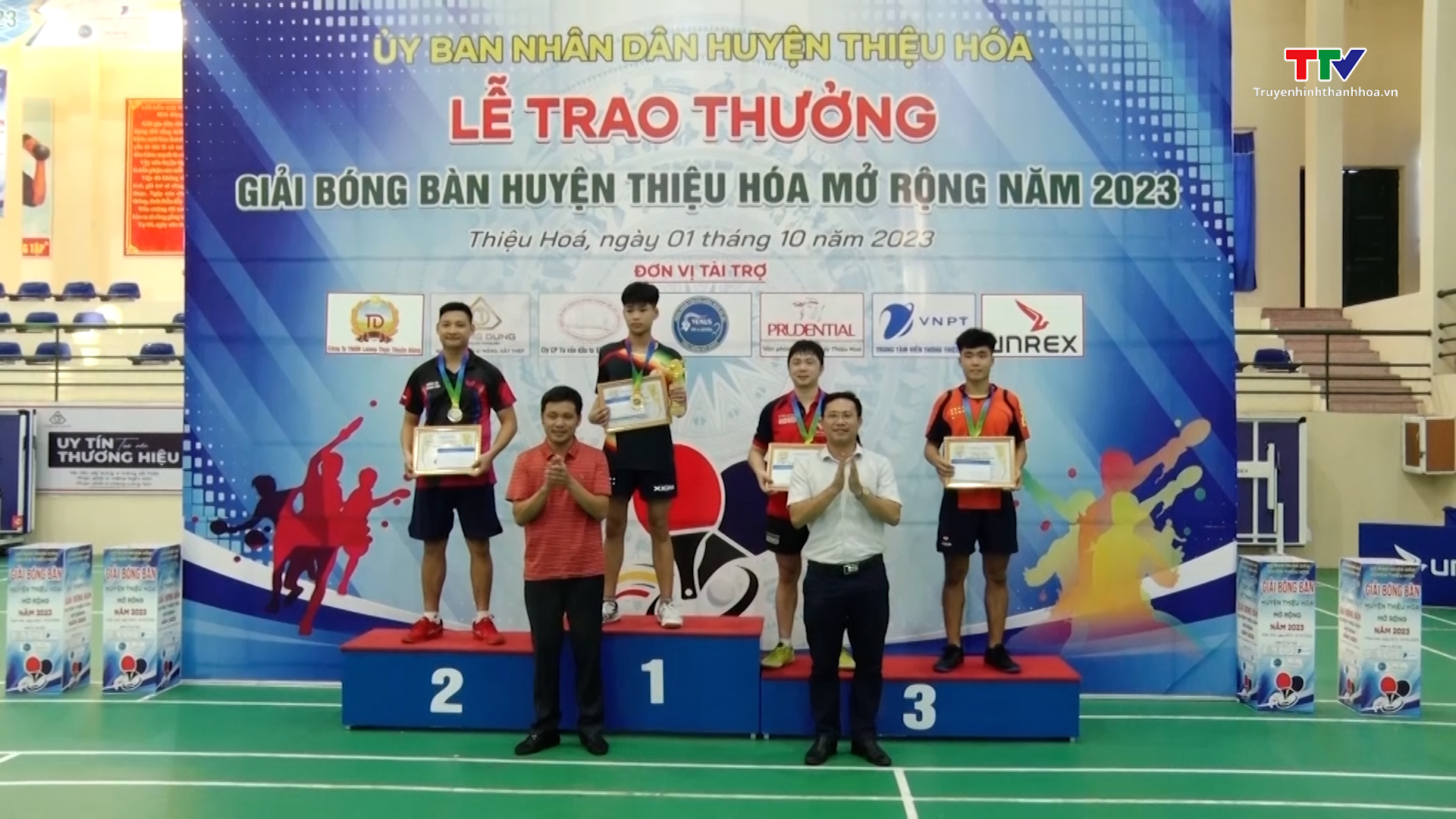Giải bóng bàn huyện Thiệu Hóa mở rộng năm 2023 thu hút nhiều tay vợt mạnh trong và ngoài tỉnh - Ảnh 3.