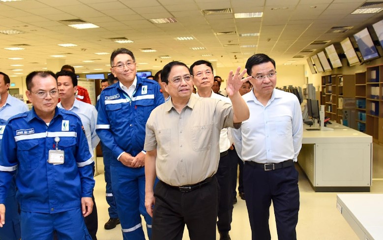 Thủ tướng Phạm Minh Chính thăm các dự án, công trình trọng điểm tại Thanh Hóa- Ảnh 5.