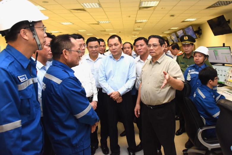 Thủ tướng Phạm Minh Chính thăm các dự án, công trình trọng điểm tại Thanh Hóa- Ảnh 7.
