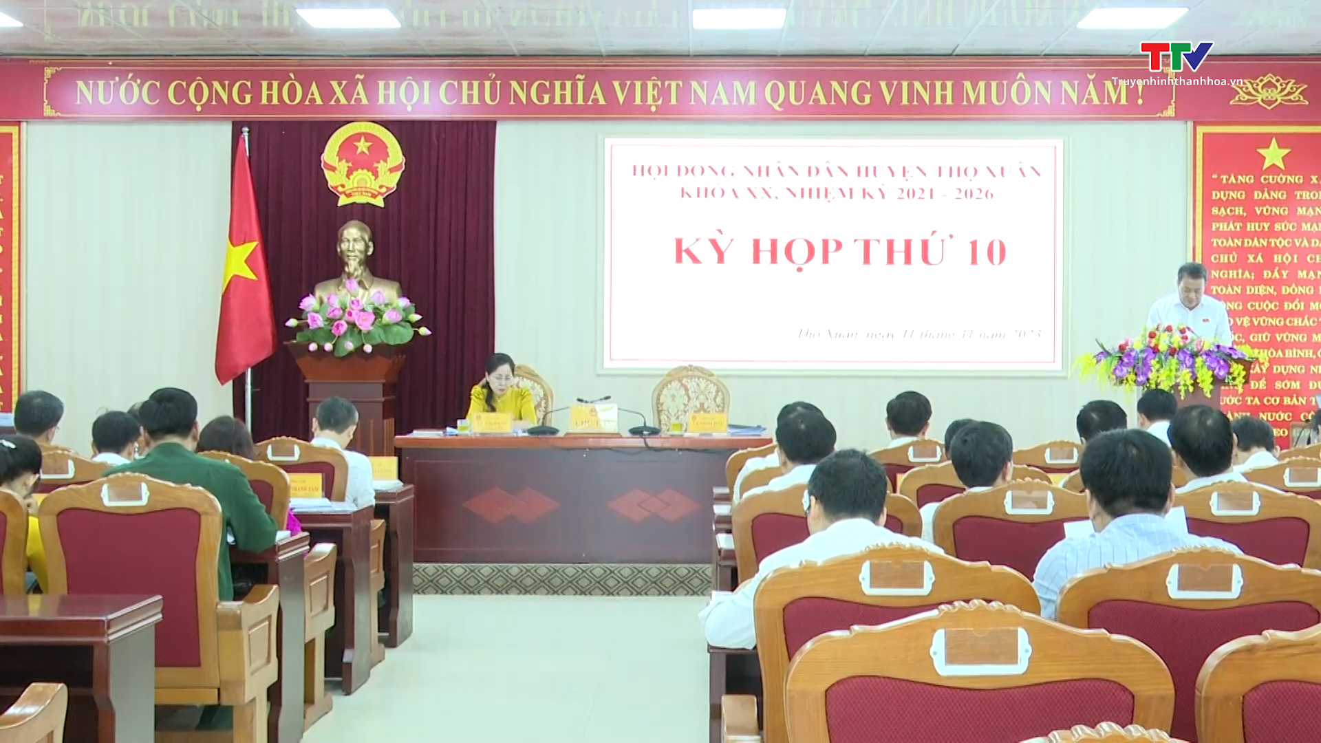 Kỳ họp thứ 10 hội đồng nhân dân huyện Thọ Xuân- Ảnh 1.